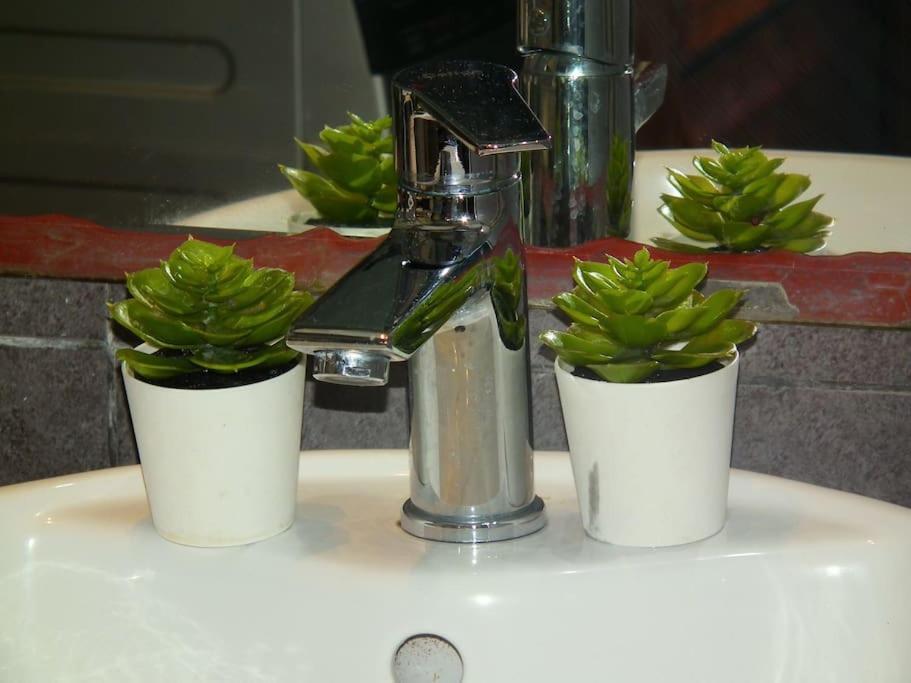 Feels Like Home, With Terrace In Center, Free Private Parking, Val Fleuri Maarif * Casablanca