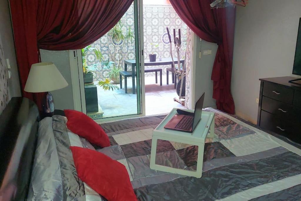 Apartment Feels Like Home, With Terrace In Center, Free Private Parking, Val Fleuri Maarif Casablanca